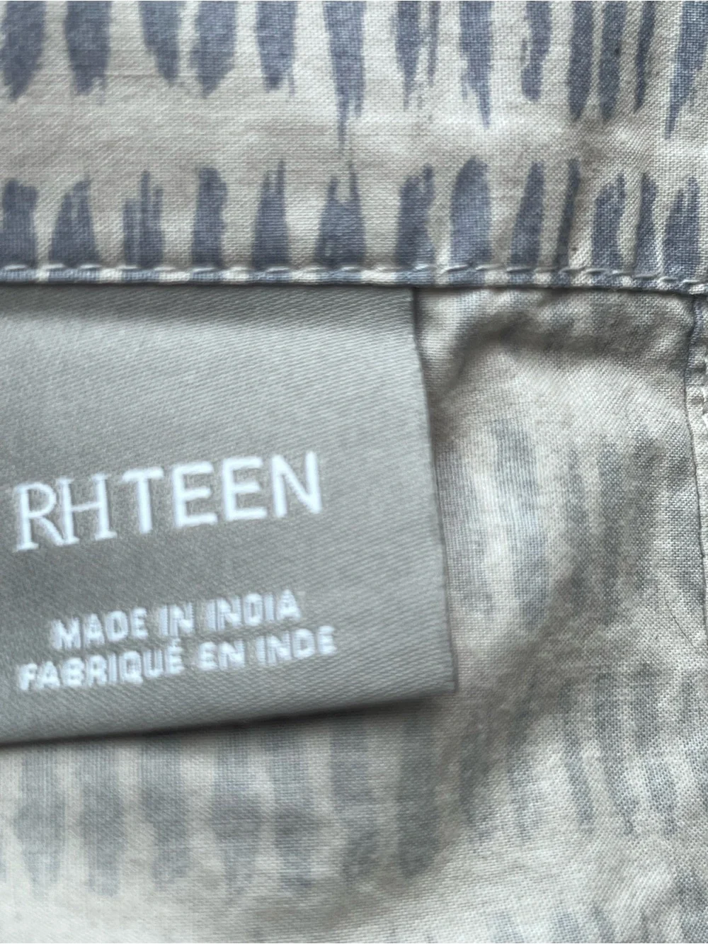 RH TEEN Grey Patterned Cotton Twin size sheet+ PC